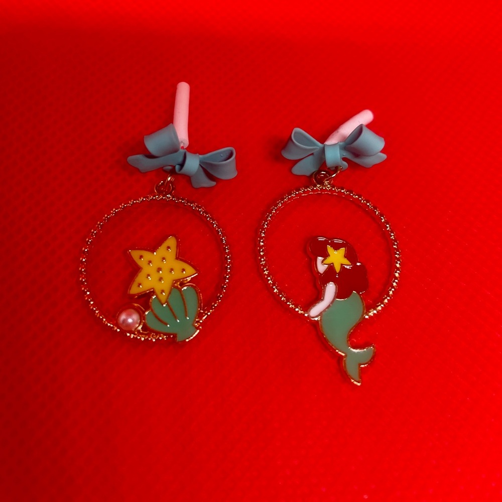 NEW DISNEY INSPIRED MERMAD EARRINGS